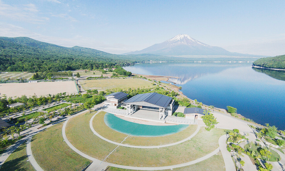 山中湖交流プラザきらら全景